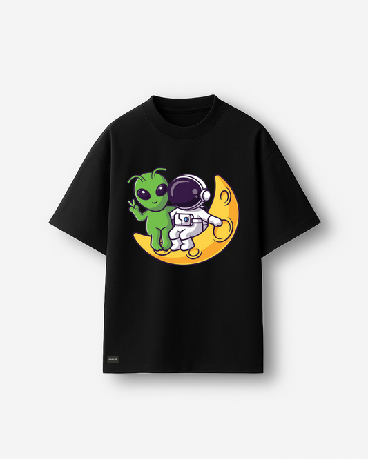 Siyalta – Galactic Friends | Oversized T-Shirt, Short Sleeve, Casual Fit